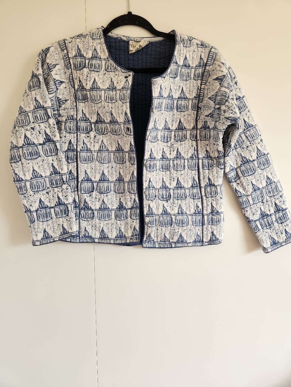 Transcend Quilted Cotton Block Print Jacket Blue White Size Small